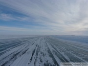 Ice road sur l'océan arctique